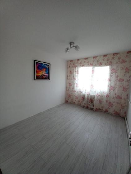 Apartament cu 2 camere semidecomandat în Trivale