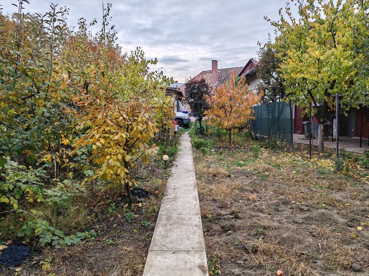 Casă cu 2 camere cu Canalizare în Bartolomeu