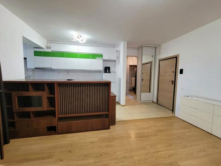 Apartament cu 2 camere decomandat, mobilat în Tomis Nord