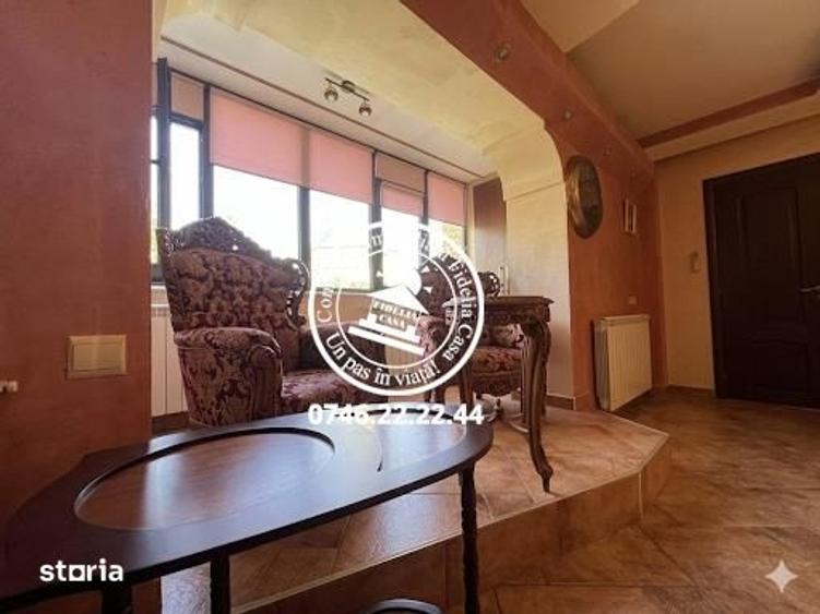 Apartament cu 4 camere, mobilat în Central