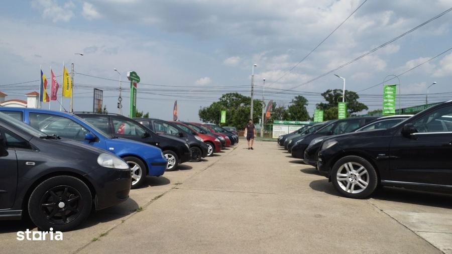 Spațiu comercial, de 2,987 mp, în Hipodrom