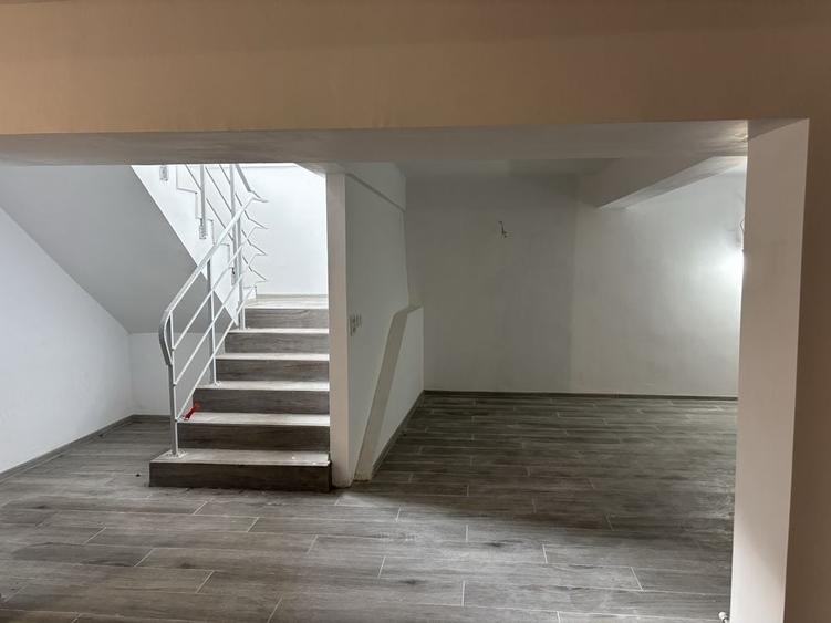 Spațiu comercial, de 132 mp, în Gara