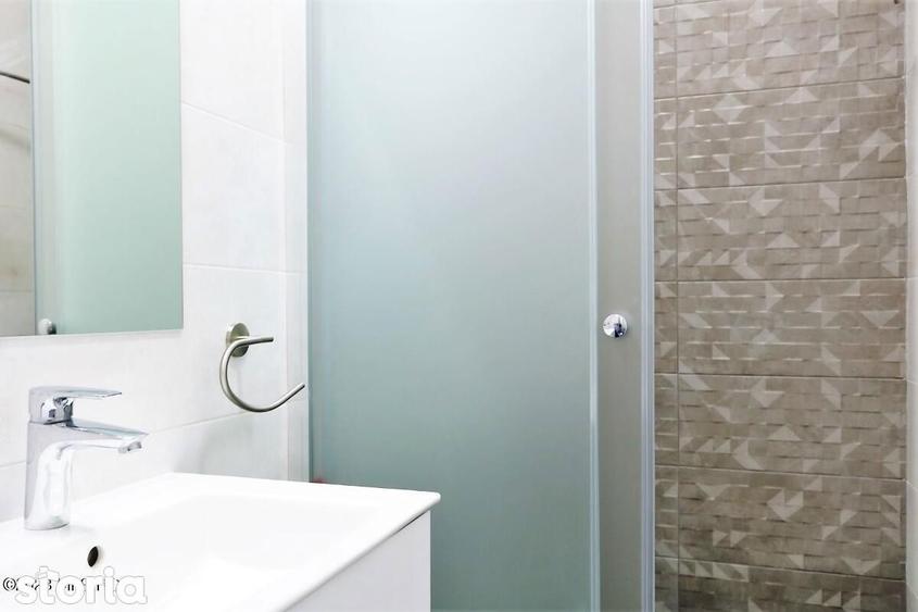 Apartament cu 5 camere în Central