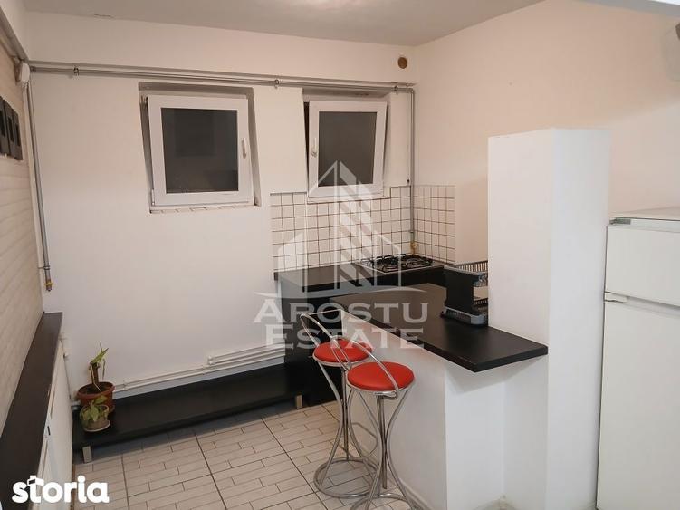 Garsonieră, mobilată în Complex Studențesc