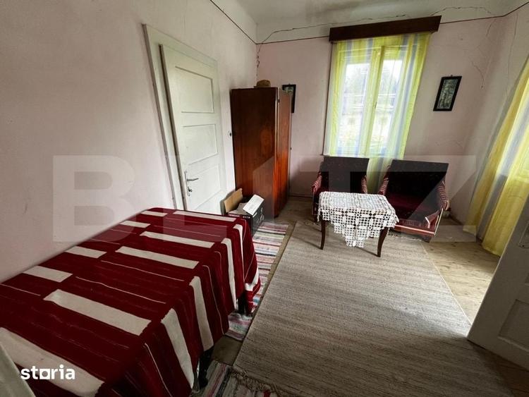 Casă cu 4 camere cu Teren 2043 Mp în Abram
