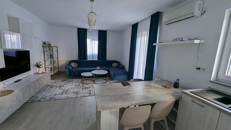 Apartament cu 3 camere decomandat, mobilat în Basarabia