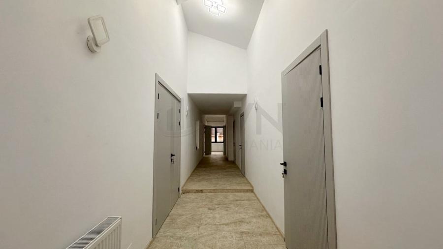 Casă individuală cu 7 camere cu Canalizare în Herăstrău