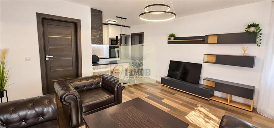 Apartament cu 2 camere semidecomandat, mobilat în Sub Arini
