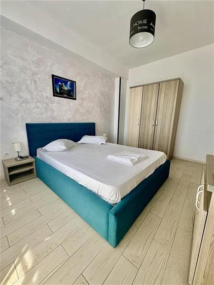 Apartament cu 2 camere decomandat, mobilat în Exterior Est