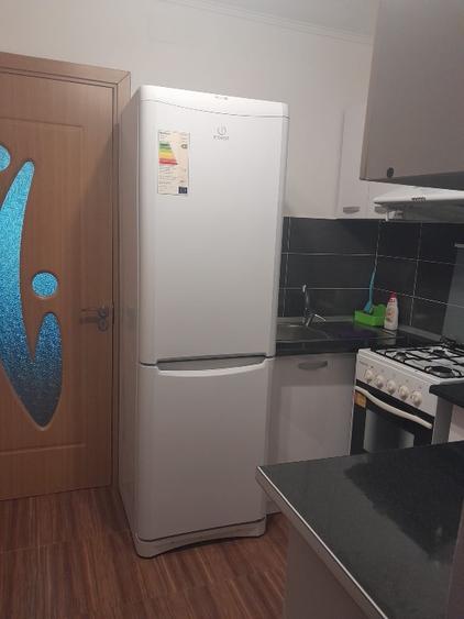 Garsonieră decomandată în Păcii
