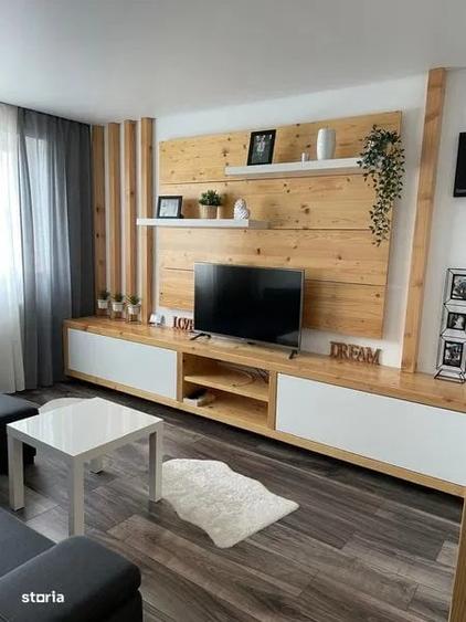 Apartament cu 2 camere decomandat, mobilat în Micro 14