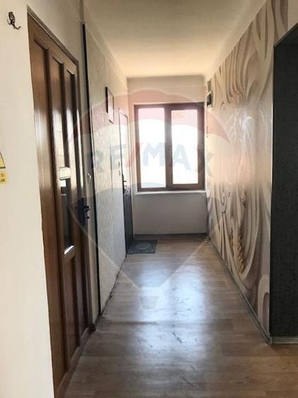 Spațiu comercial, de 150 mp, în Turnișor