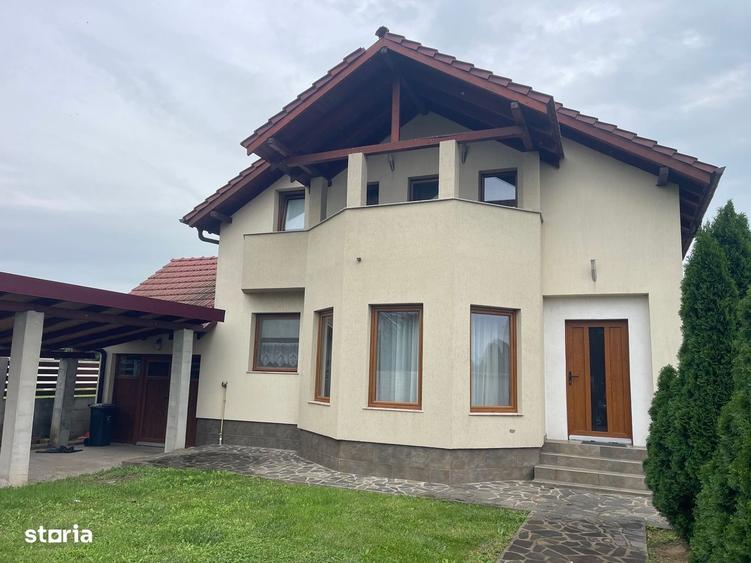 Casă cu 4 camere în Someșeni
