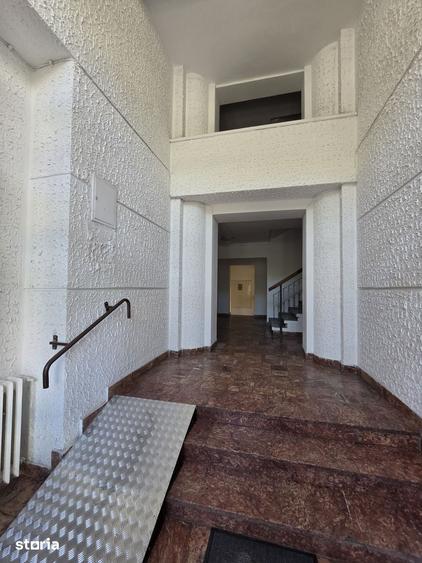 Apartament cu 2 camere decomandat în Centrul Civic