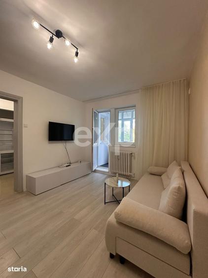 Apartament cu 2 camere semidecomandat în Gara de Nord