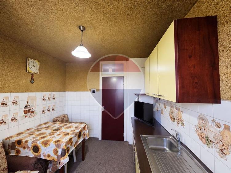 Apartament cu 2 camere decomandat, mobilat în Planete