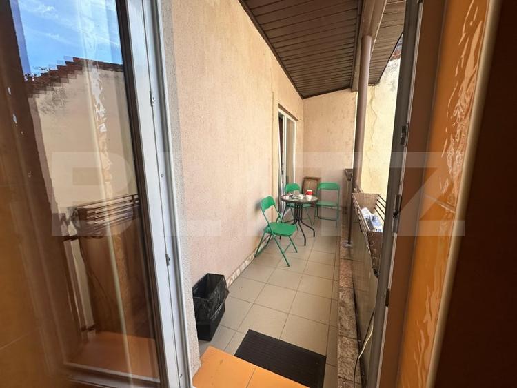 Apartament cu 3 camere decomandat, mobilat în Titulescu