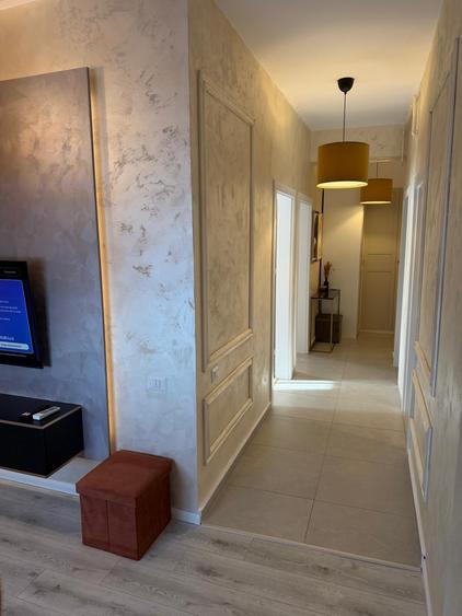 Apartament cu 3 camere decomandat, mobilat în Otopeni