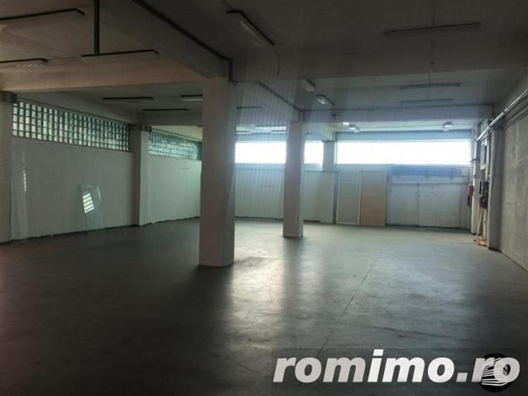 Spațiu comercial, de 1,300 mp, în Central