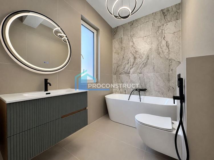 Duplex cu 4 camere cu Canalizare în Dumbrăvița