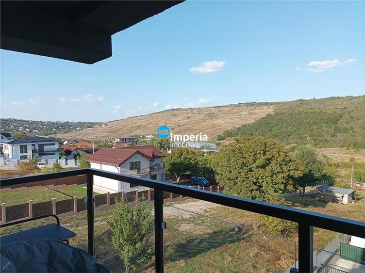 Apartament cu 2 camere decomandat, mobilat în Rediu