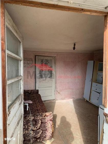 Casă cu 4 camere cu Teren 2000 Mp în Telciu