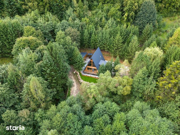 Casă cu 3 camere cu Teren 1500 Mp în Bran
