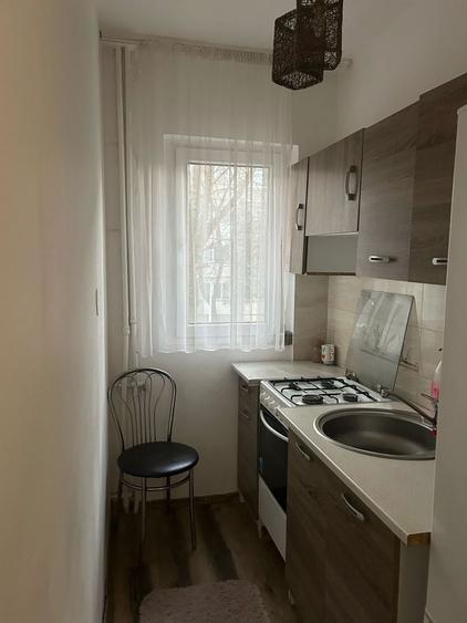 Inchiriez apartament cu 2 camere - 2