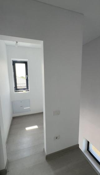 Casă cu 3 camere în Exterior Vest