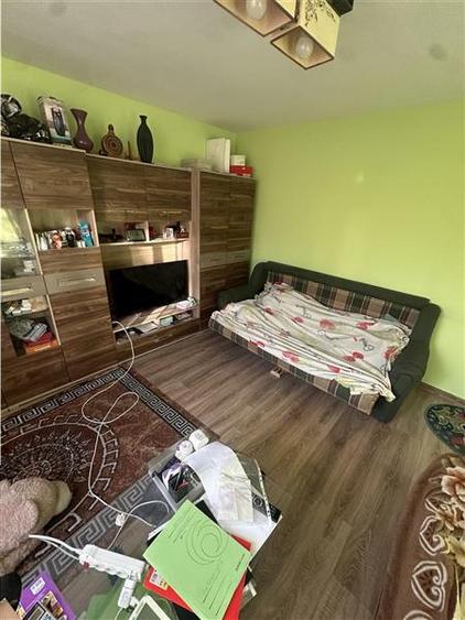 Apartament cu 2 camere decomandat în Circumvalațiunii