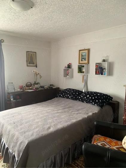Casă cu 4 camere cu Teren 1646 Mp în Brebu
