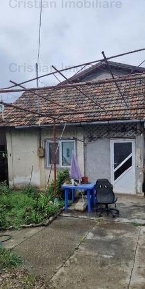 Casă cu 2 camere cu Canalizare în Lacu Dulce