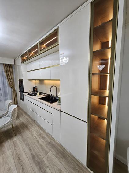Apartament cu 3 camere în Tomești