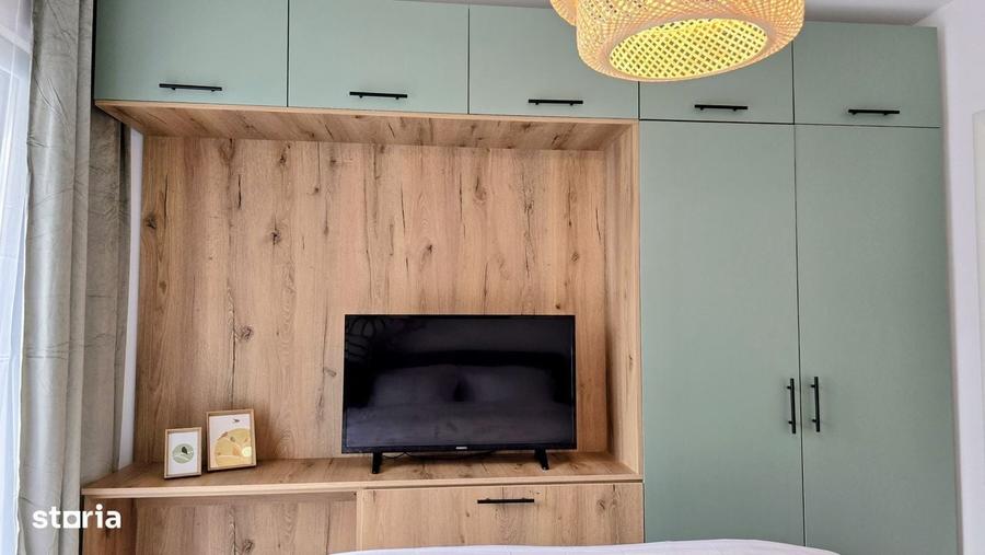 Apartament cu 3 camere decomandat, mobilat în Parcul Carol