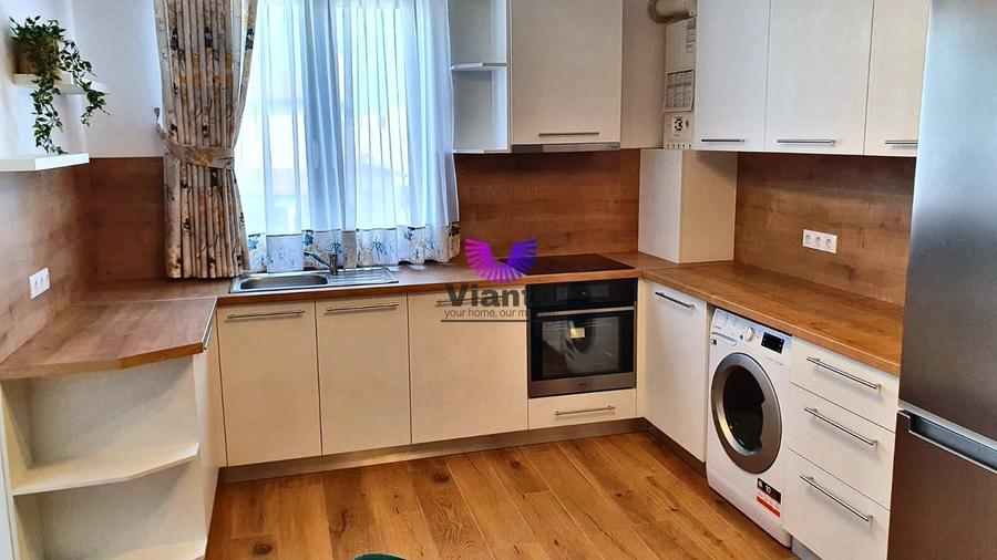 Apartament cu 3 camere decomandat, mobilat în Șelimbăr