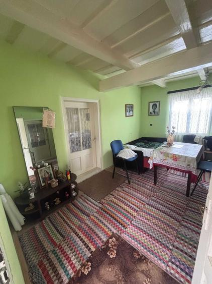 Casă cu 4 camere în Târnova