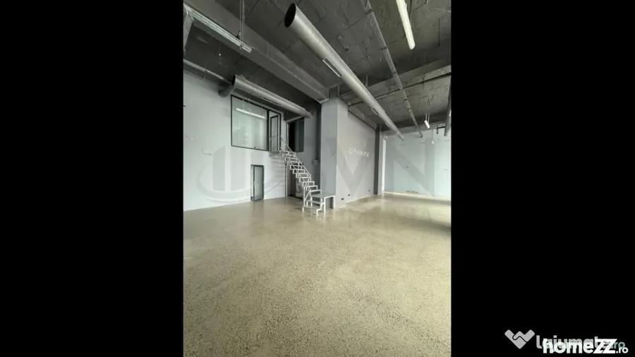 Spațiu comercial, de 265 mp, în Petricani