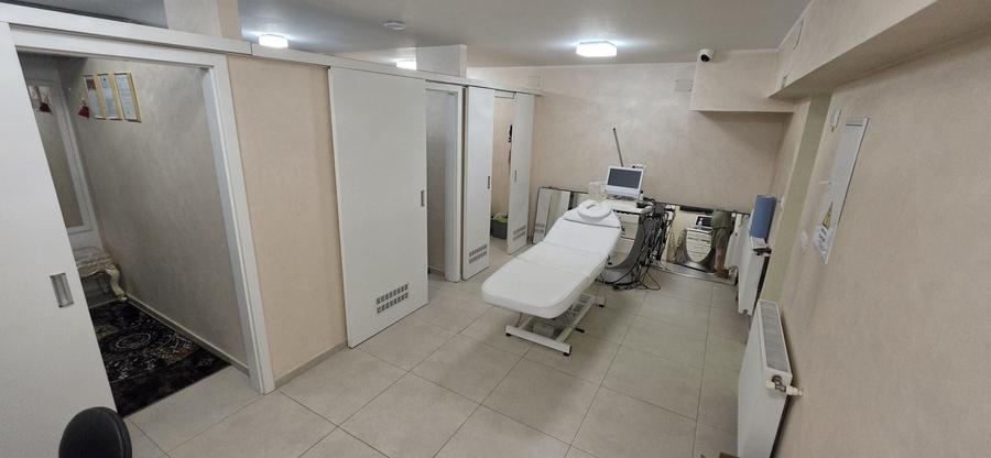 Spațiu comercial, de 73 mp, în Nicolina