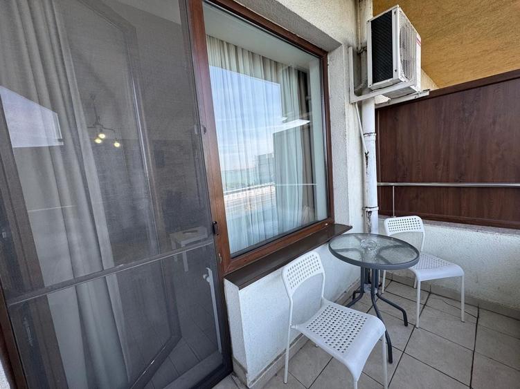 Apartament cu 2 camere semidecomandat, mobilat în Nord