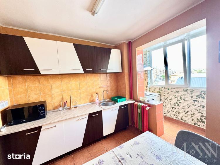 Apartament cu 3 camere în Cantemir