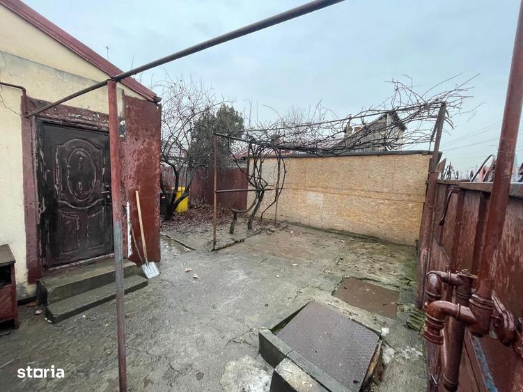 Casă cu 2 camere cu Teren 146 Mp în Ferentari