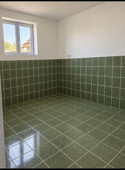 Spațiu comercial, de 220 mp, în Central