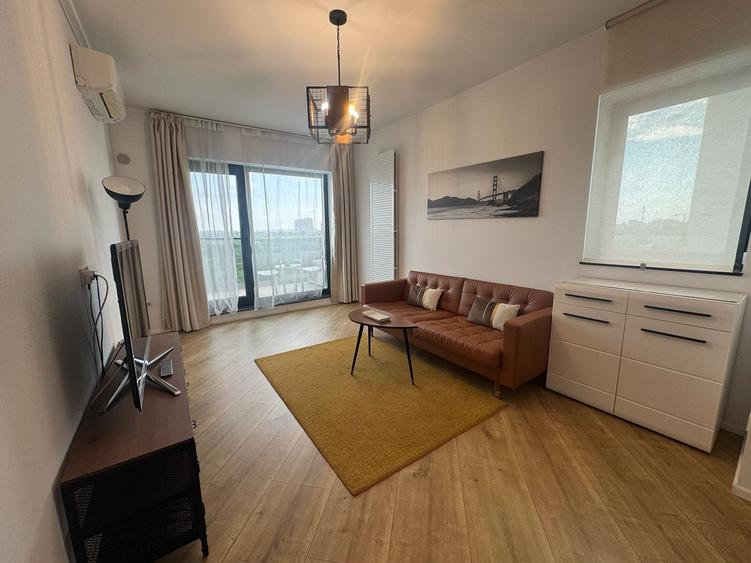 Apartament cu 2 camere semidecomandat în Pipera