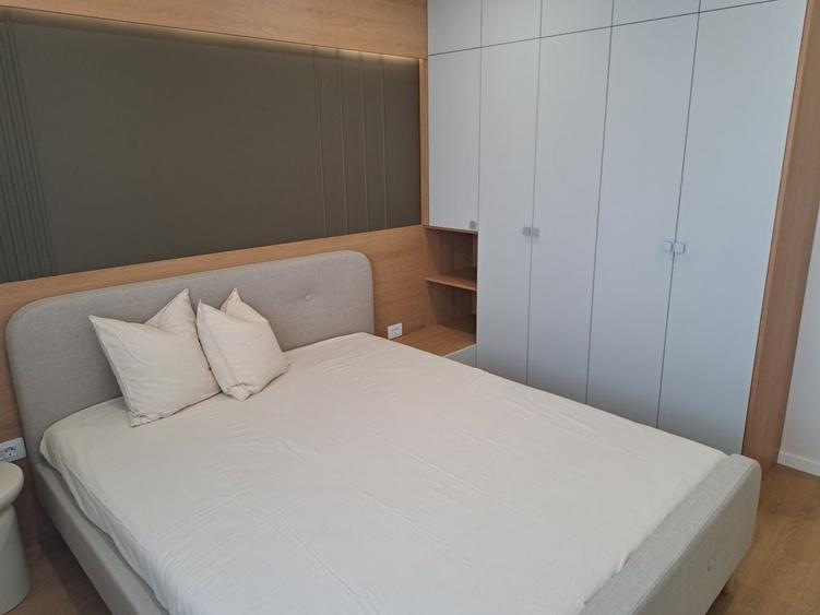 Apartament cu 2 camere decomandat în Exterior Vest