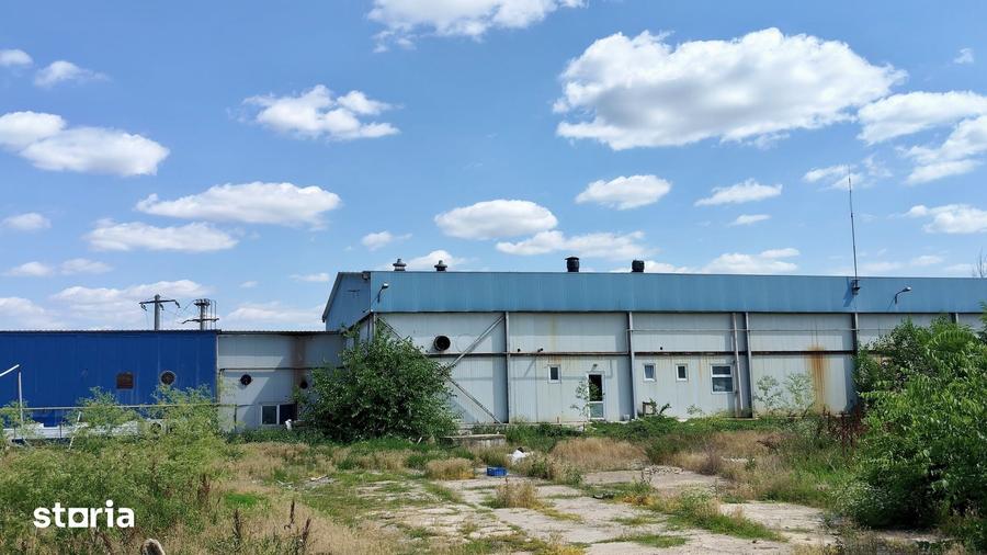 Spațiu comercial, de 1,000 mp, în Sud