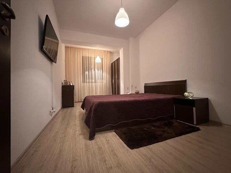 Apartament cu 3 camere decomandat, mobilat în Nord