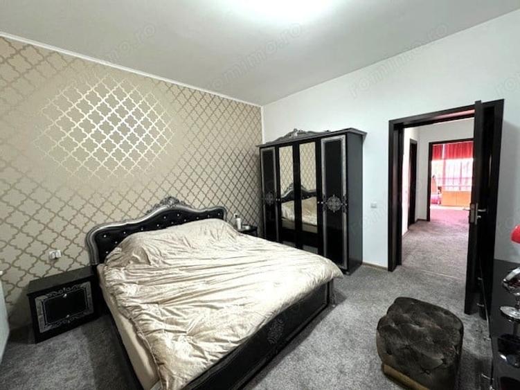 Casă cu 6 camere cu Teren 302 Mp în Central