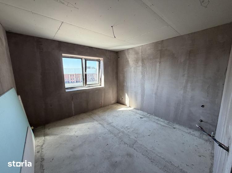 Apartament cu 2 camere decomandat în Bucov