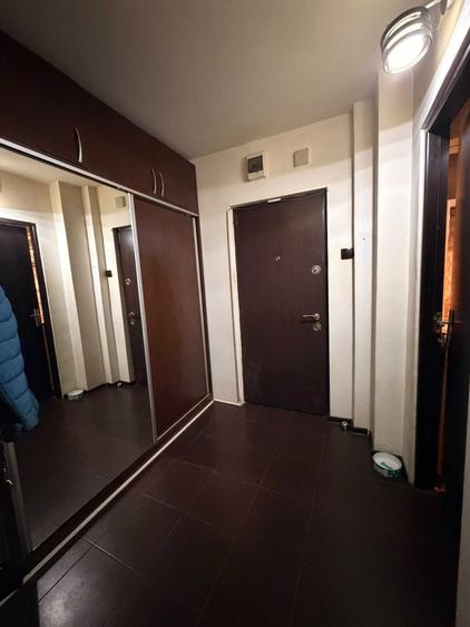 Apartament cu 2 camere semidecomandat, mobilat în Iancului