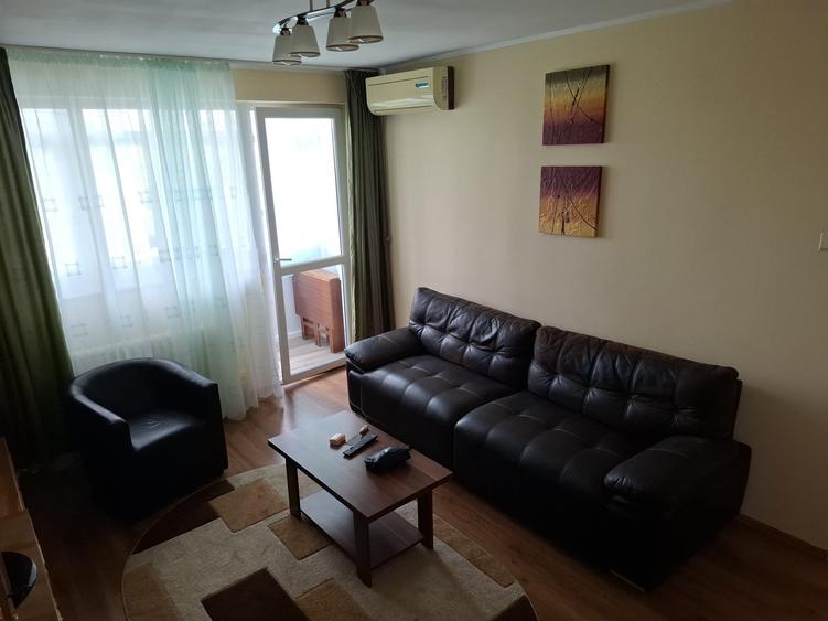 Apartament cu 2 camere semidecomandat în Ultracentral